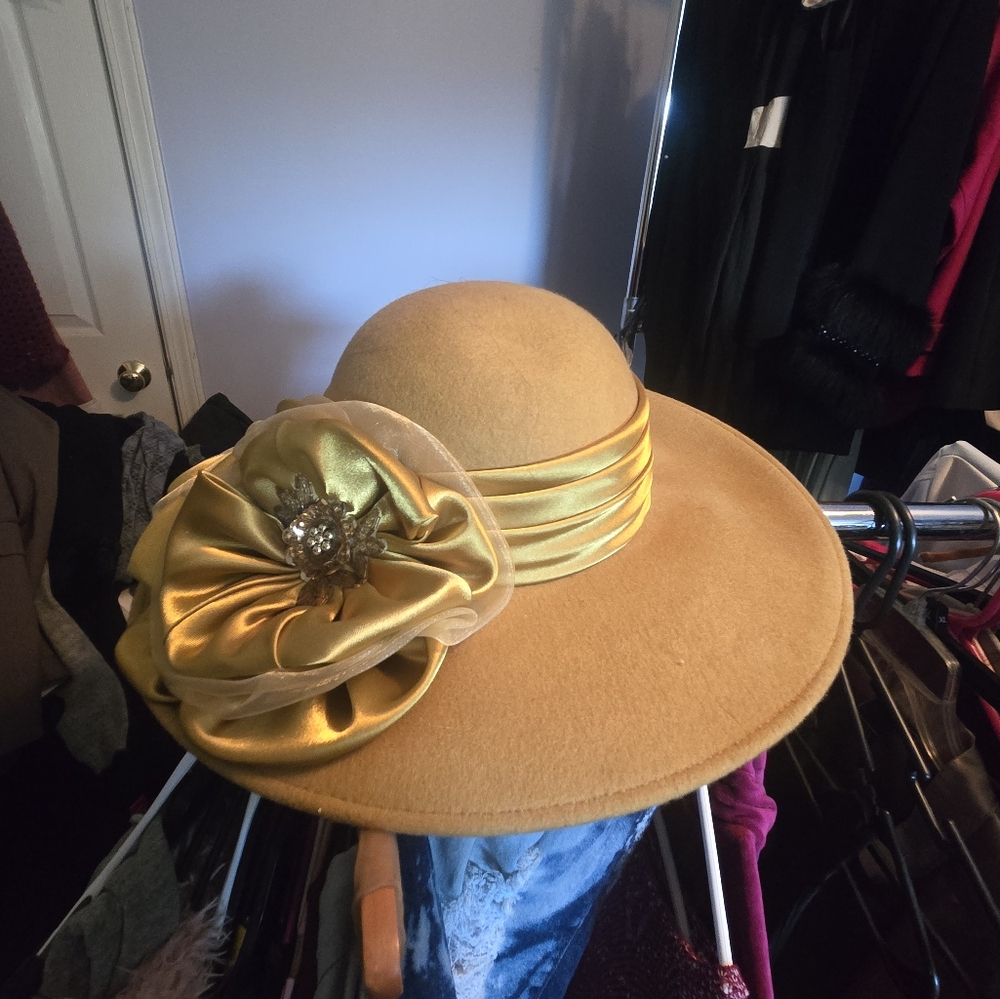 Beautiful Wool Hat